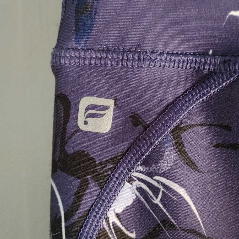 2/$40 Floral Fabletics Leggings - Picture 6 of 7